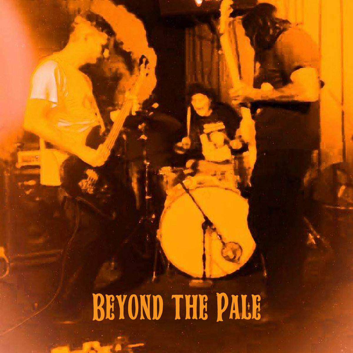 Reseña: EARTHOMEN.- ‘Beyond the&nbsp;Pale’