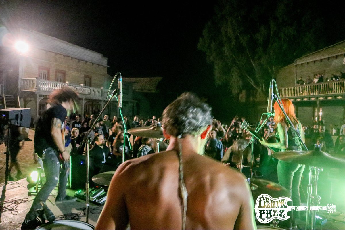 Entrevista: ROSY FINCH nos desvelan los detalles de su ‘Live on Creative Madness Sessions’ y&nbsp;mas.